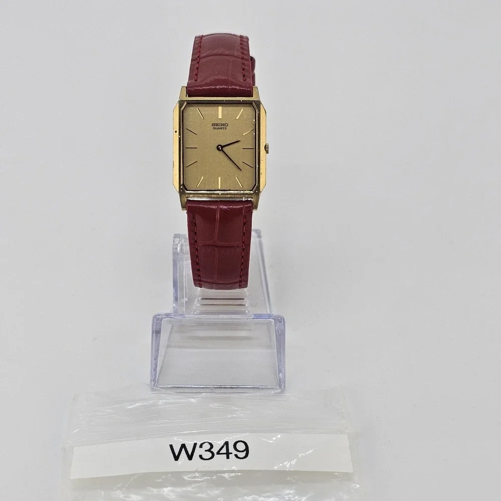 VTG Seiko Tank Women Watch 26MM Gold Dial NEW Red Leather Bands NEW Battery